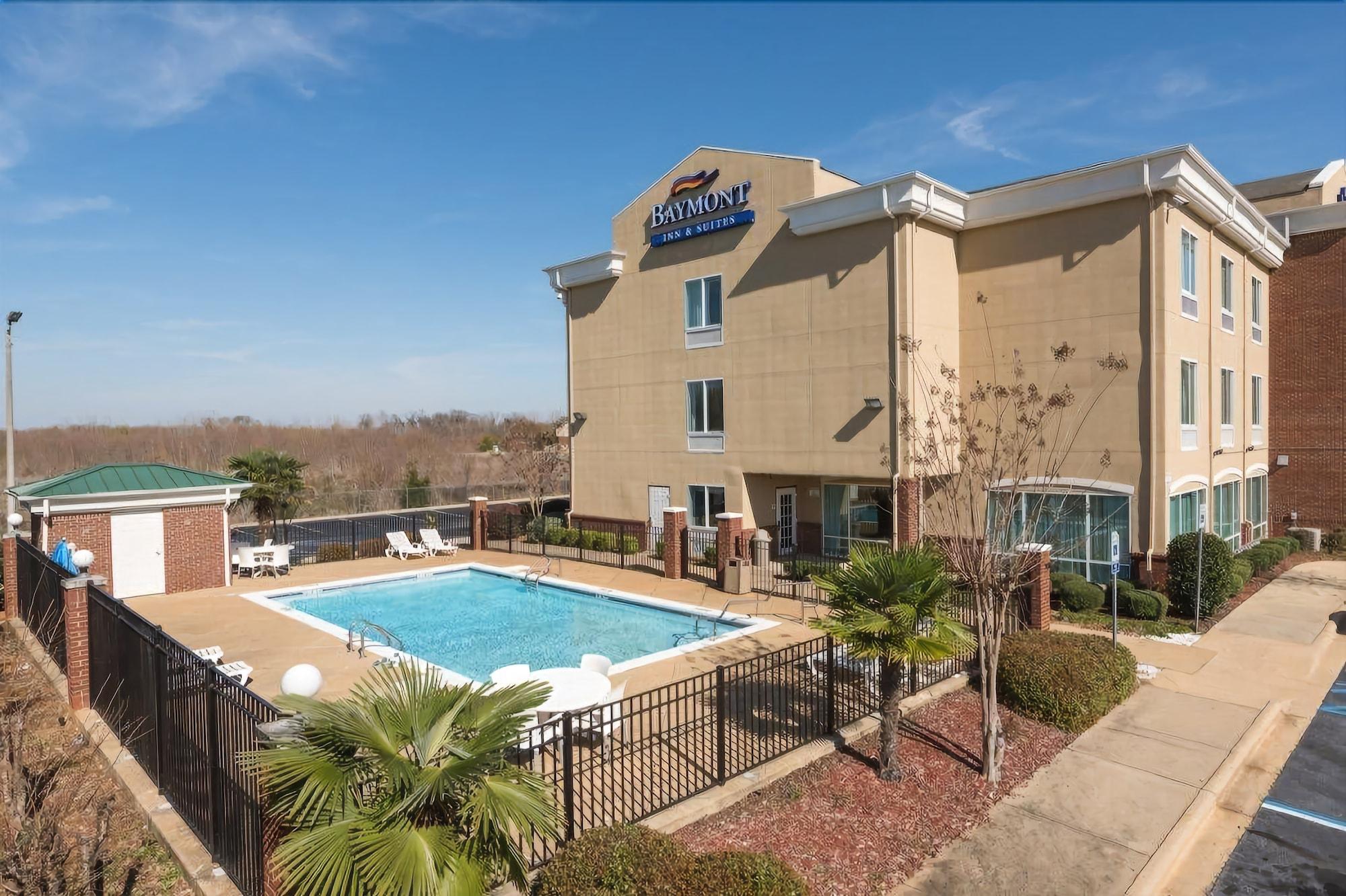 Baymont By Wyndham Montgomery South Ngoại thất bức ảnh