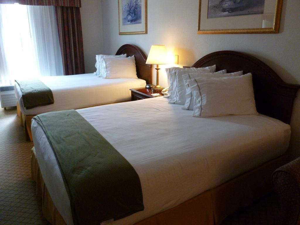Baymont By Wyndham Montgomery South Ngoại thất bức ảnh